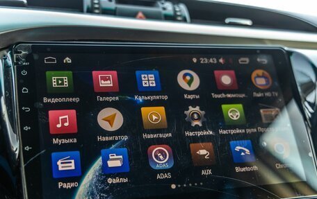Toyota Hilux VIII, 2020 год, 3 988 000 рублей, 26 фотография