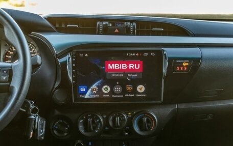 Toyota Hilux VIII, 2020 год, 3 988 000 рублей, 24 фотография