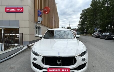 Maserati Levante I, 2017 год, 4 290 000 рублей, 19 фотография