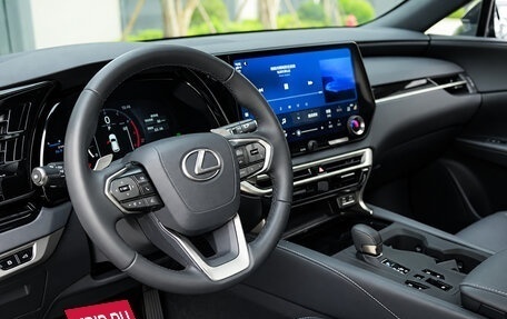 Lexus RX IV рестайлинг, 2025 год, 6 490 000 рублей, 10 фотография
