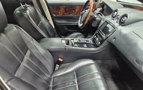 Jaguar XJ IV (X351), 2015 год, 1 499 900 рублей, 13 фотография