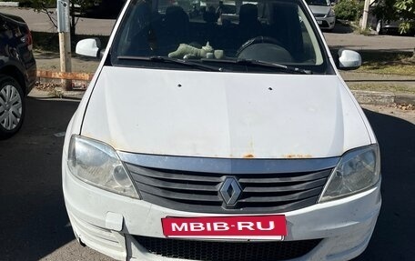 Renault Logan I, 2013 год, 100 000 рублей, 3 фотография