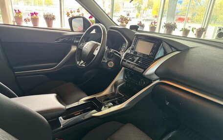Mitsubishi Eclipse Cross, 2021 год, 2 300 000 рублей, 21 фотография