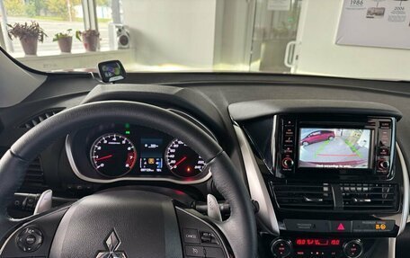 Mitsubishi Eclipse Cross, 2021 год, 2 300 000 рублей, 12 фотография