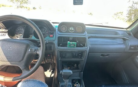 Mitsubishi Pajero III рестайлинг, 1996 год, 550 000 рублей, 7 фотография