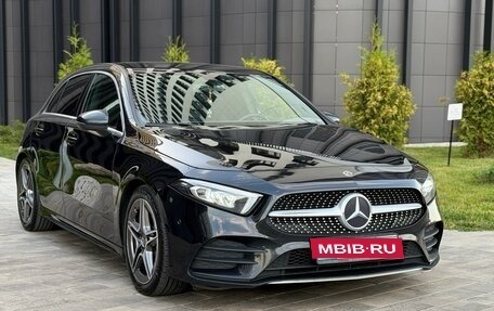 Mercedes-Benz A-Класс, 2020 год, 2 750 000 рублей, 4 фотография
