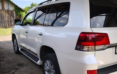 Toyota Land Cruiser 200, 2016 год, 7 300 000 рублей, 5 фотография