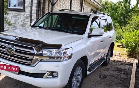 Toyota Land Cruiser 200, 2016 год, 7 300 000 рублей, 3 фотография