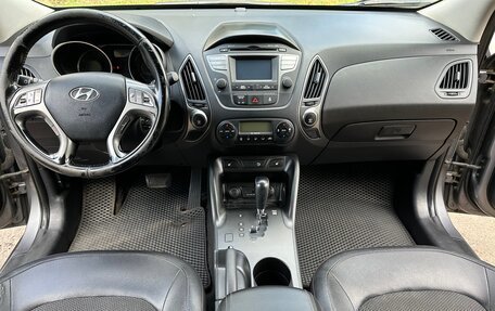 Hyundai ix35 I рестайлинг, 2014 год, 770 000 рублей, 11 фотография