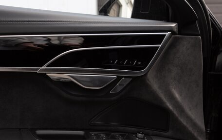 Audi A8, 2020 год, 24 500 000 рублей, 12 фотография