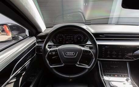 Audi A8, 2020 год, 24 500 000 рублей, 24 фотография