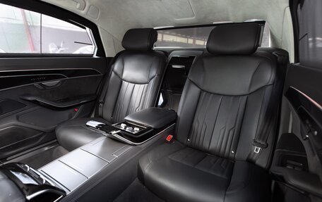 Audi A8, 2020 год, 24 500 000 рублей, 32 фотография