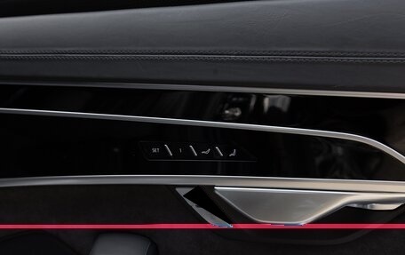 Audi A8, 2020 год, 24 500 000 рублей, 22 фотография