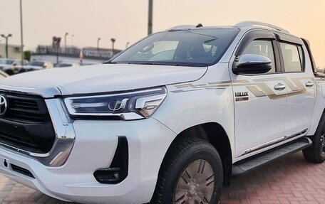 Toyota Hilux VIII, 2026 год, 4 423 999 рублей, 1 фотография