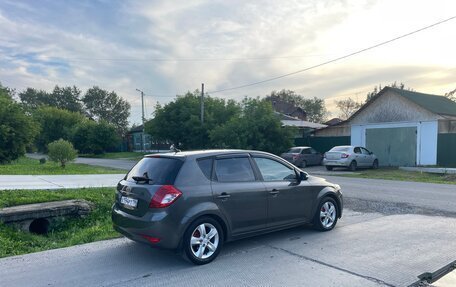 KIA cee'd I рестайлинг, 2010 год, 640 000 рублей, 9 фотография