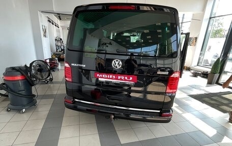 Volkswagen Multivan T6 рестайлинг, 2018 год, 4 600 000 рублей, 10 фотография