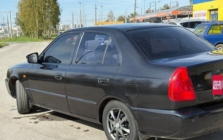 Hyundai Accent II, 2005 год, 330 000 рублей, 2 фотография