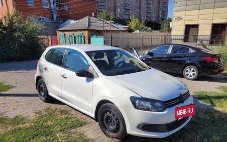 Volkswagen Polo VI (EU Market), 2010 год, 400 000 рублей, 3 фотография
