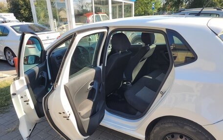Volkswagen Polo VI (EU Market), 2010 год, 400 000 рублей, 6 фотография