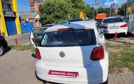 Volkswagen Polo VI (EU Market), 2010 год, 400 000 рублей, 5 фотография