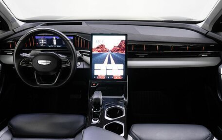 Geely Atlas, 2024 год, 2 900 000 рублей, 18 фотография