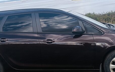 Opel Astra J, 2013 год, 645 000 рублей, 10 фотография