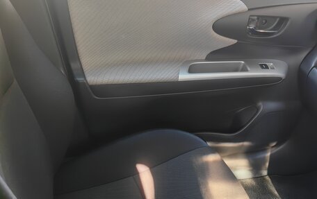 Toyota Wish II, 2009 год, 1 360 000 рублей, 24 фотография