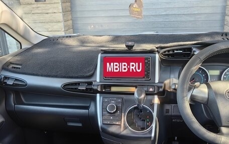 Toyota Wish II, 2009 год, 1 360 000 рублей, 20 фотография