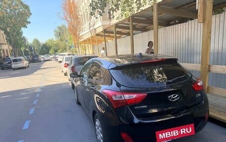 Hyundai i30 II рестайлинг, 2012 год, 750 000 рублей, 3 фотография