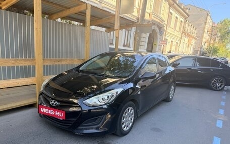 Hyundai i30 II рестайлинг, 2012 год, 750 000 рублей, 2 фотография