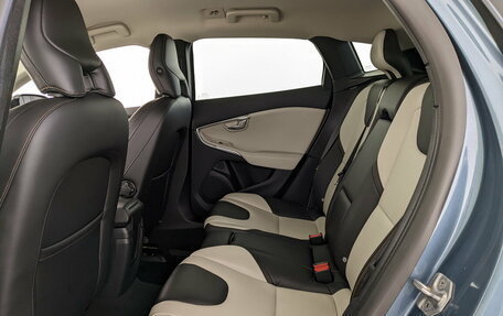 Volvo V40 II рестайлинг, 2014 год, 1 415 000 рублей, 12 фотография