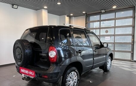 Chevrolet Niva I рестайлинг, 2011 год, 365 000 рублей, 3 фотография