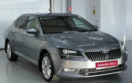 Skoda Superb III рестайлинг, 2015 год, 1 869 000 рублей, 1 фотография
