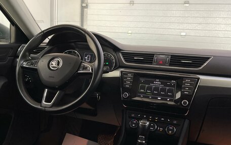 Skoda Superb III рестайлинг, 2015 год, 1 869 000 рублей, 11 фотография