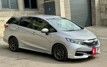 Honda Shuttle II, 2019 год, 1 400 000 рублей, 2 фотография