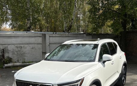 Volvo XC40 I, 2022 год, 4 500 000 рублей, 3 фотография