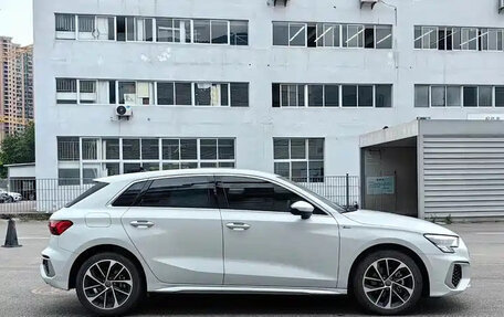 Audi A3, 2023 год, 1 642 000 рублей, 4 фотография