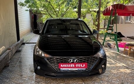 Hyundai Solaris II рестайлинг, 2020 год, 1 490 000 рублей, 2 фотография
