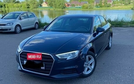 Audi A3, 2018 год, 1 800 000 рублей, 2 фотография