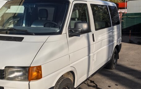 Volkswagen Transporter T4, 2003 год, 850 000 рублей, 3 фотография