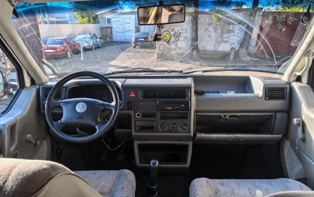 Volkswagen Transporter T4, 2003 год, 850 000 рублей, 4 фотография