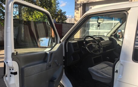 Volkswagen Transporter T4, 2003 год, 850 000 рублей, 6 фотография