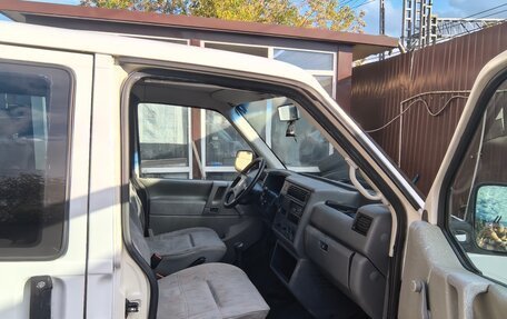 Volkswagen Transporter T4, 2003 год, 850 000 рублей, 14 фотография