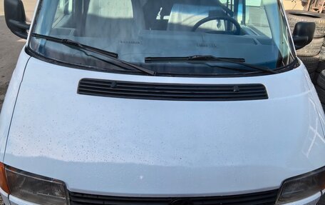 Volkswagen Transporter T4, 2003 год, 850 000 рублей, 16 фотография