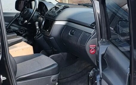 Mercedes-Benz Viano, 2012 год, 2 400 000 рублей, 13 фотография