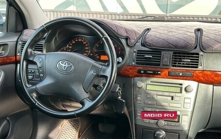 Toyota Avensis III рестайлинг, 2004 год, 699 000 рублей, 14 фотография