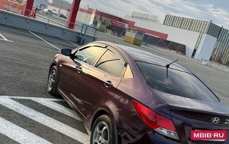 Hyundai Solaris II рестайлинг, 2011 год, 590 000 рублей, 4 фотография