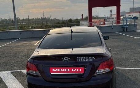 Hyundai Solaris II рестайлинг, 2011 год, 590 000 рублей, 5 фотография