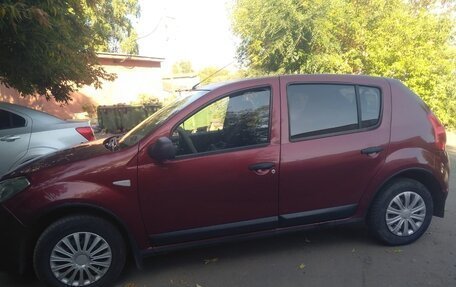 Renault Sandero I, 2012 год, 500 000 рублей, 5 фотография