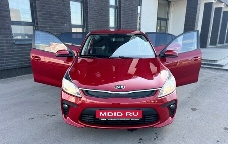 KIA Rio IV, 2018 год, 1 299 999 рублей, 13 фотография